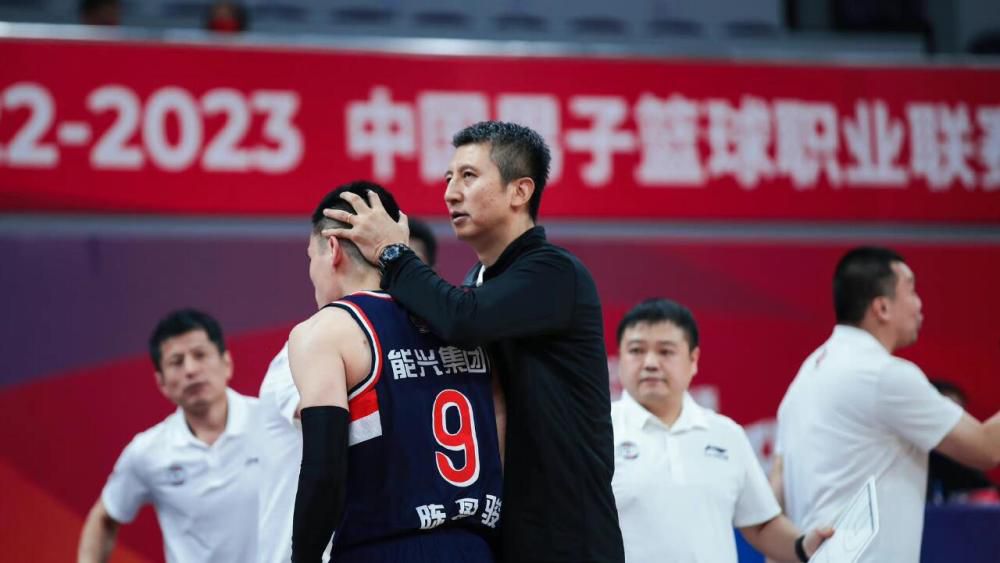 爱瑟瑟精品视频在线播放