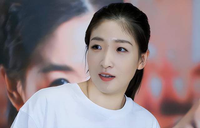 巨大黑迪克vs娇小亚洲女